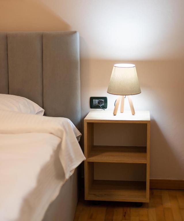 Light-2 Lovely Apartment In Tirana Esterno foto